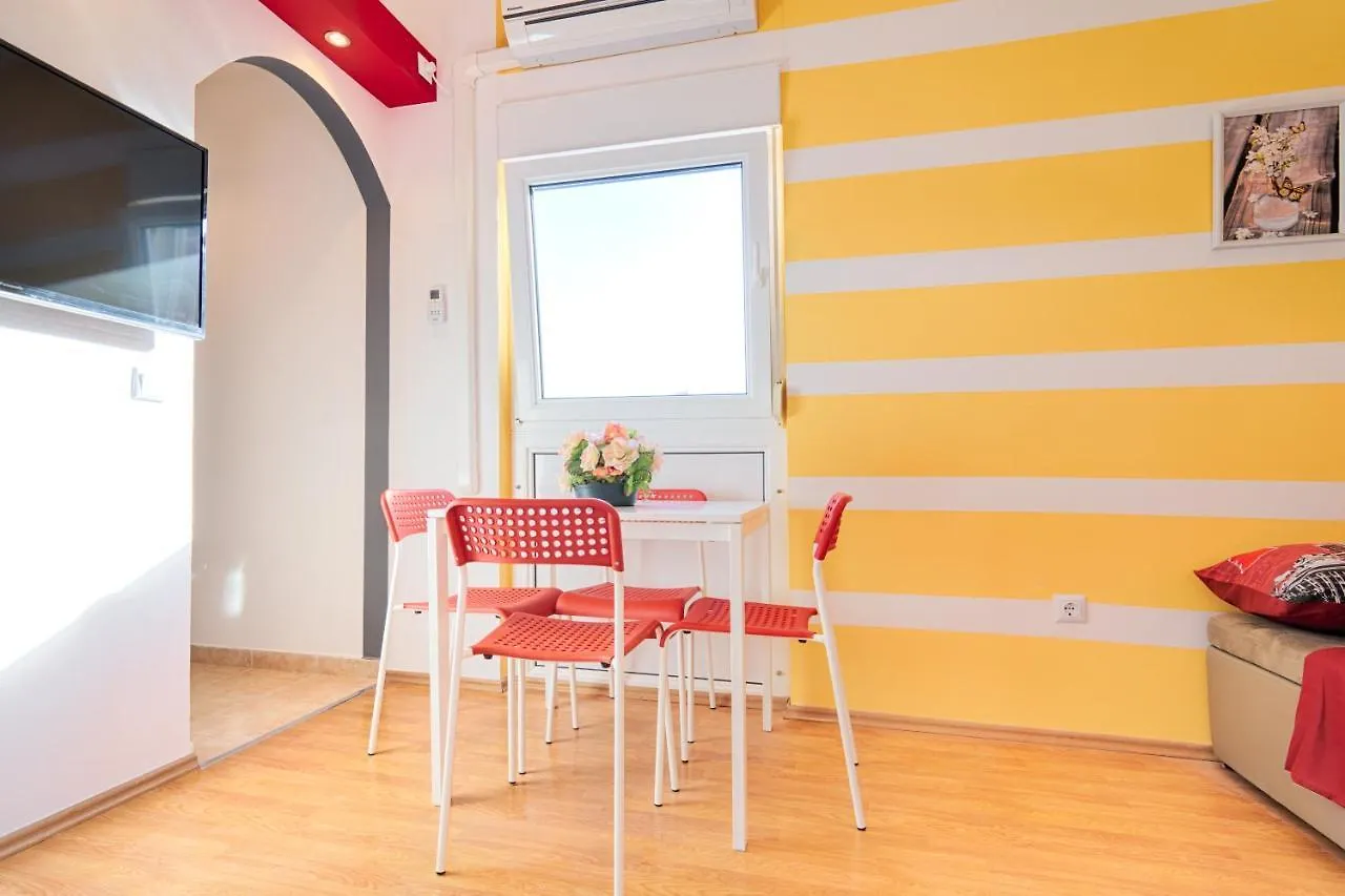 Tina Apartment Pula 0*,  Croatia